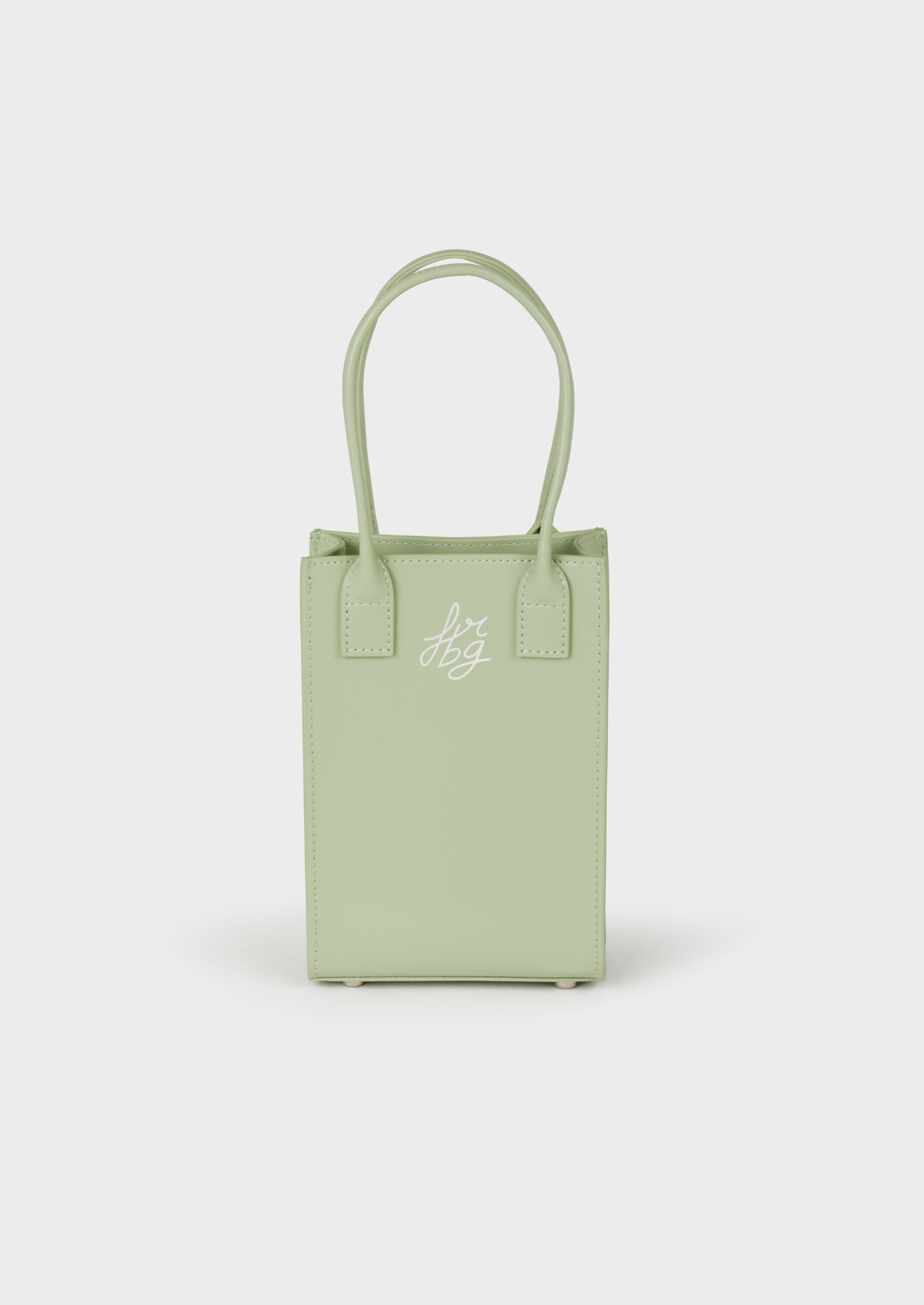 Petit sac à main vert clair en cuir, avec logo argenté "frbg"